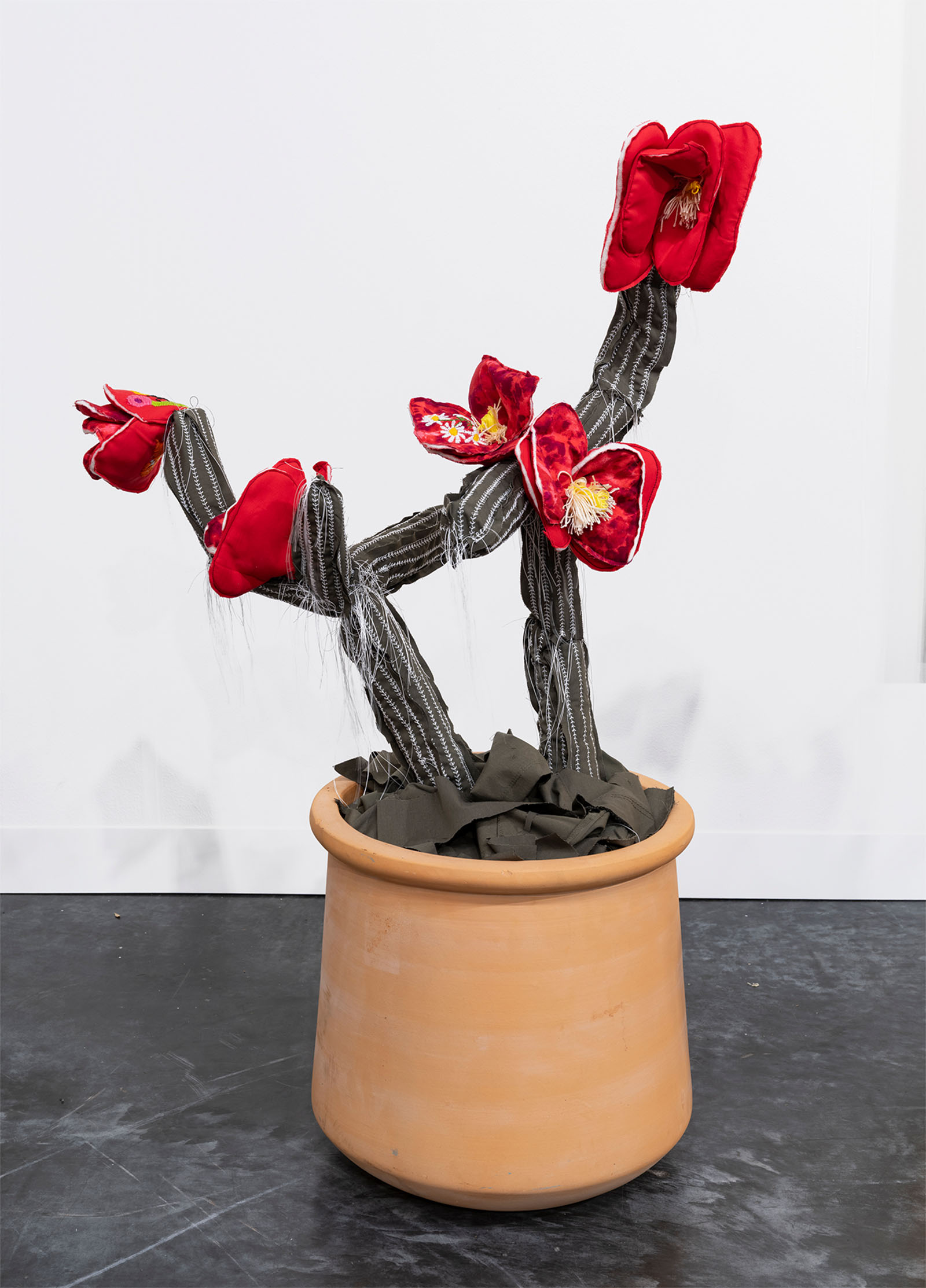 Soft Sculpture, Hard Politics at Frieze Los Angeles